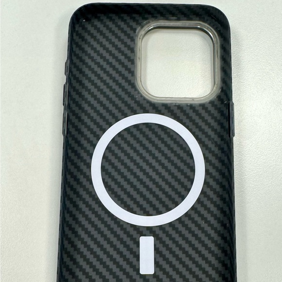 Reborn carbon fiber IPhone 15 Pro Max case with MagSafe and glass camera… - Picture 2 of 4